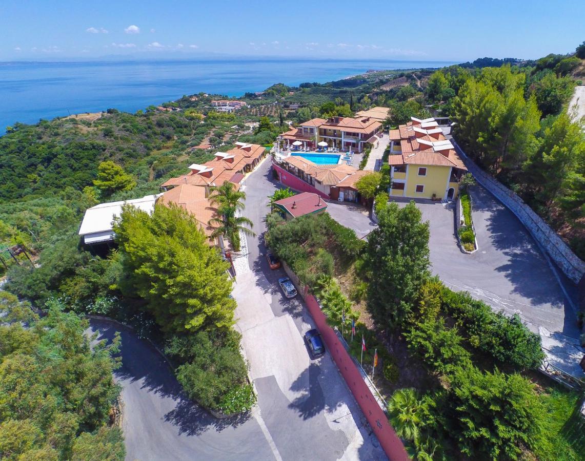 Lejlighedshotel Sea View Village